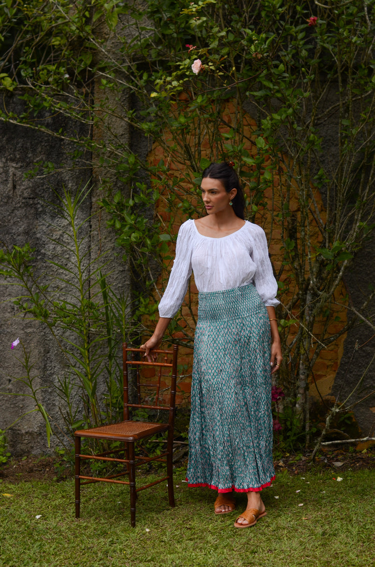 Saia Amora Longa Bhuti