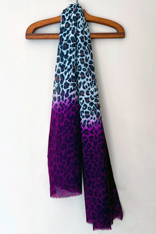Lenço Animal Print