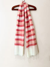 Translation missing: pt-BR.sections.featured_product.gallery_thumbnail_alt
