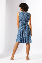Translation missing: pt-BR.sections.featured_product.gallery_thumbnail_alt
